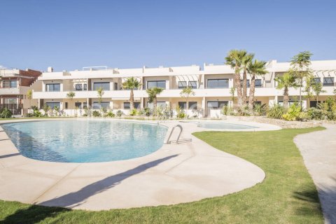 Продажа квартиры в Торревьеха, Аликанте, Испания 2 спальни, 92м2 №48874 - фото 3