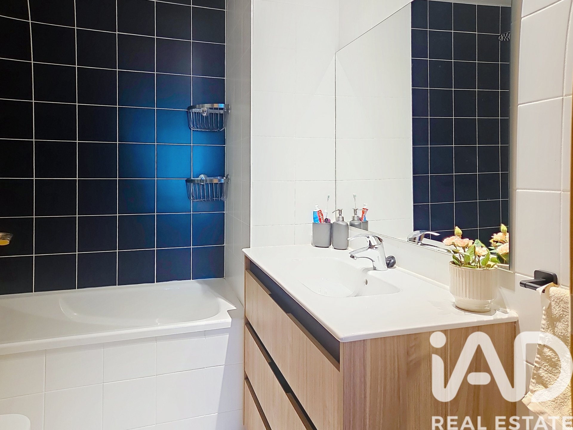 Appartamento a L'Hospitalet de Llobregat, Barcelona, Spagna 3 camere da letto, 113 mq. N° 172943