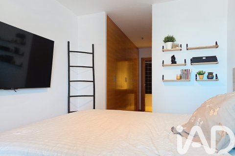Apartament w L'Hospitalet de Llobregat, Barcelona, Hiszpania 3 sypialnie, 113 mkw. nr 172943 – zdjęcie 12