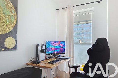 Apartament w L'Hospitalet de Llobregat, Barcelona, Hiszpania 3 sypialnie, 113 mkw. nr 172943 – zdjęcie 19