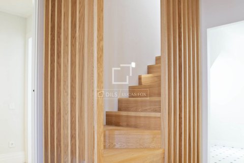 Kattohuoneisto myytävänä Barcelona, Espanja, 3 makuuhuonetta, 178 m2 No. 192731 - kuva 15