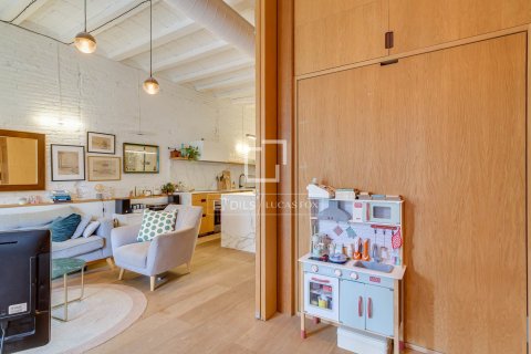 Huoneisto myytävänä Barcelona, Espanja, 2 makuuhuonetta, 75 m2 No. 192734 - kuva 18