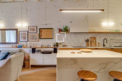 Huoneisto myytävänä Barcelona, Espanja, 2 makuuhuonetta, 75 m2 No. 192734 - kuva 15