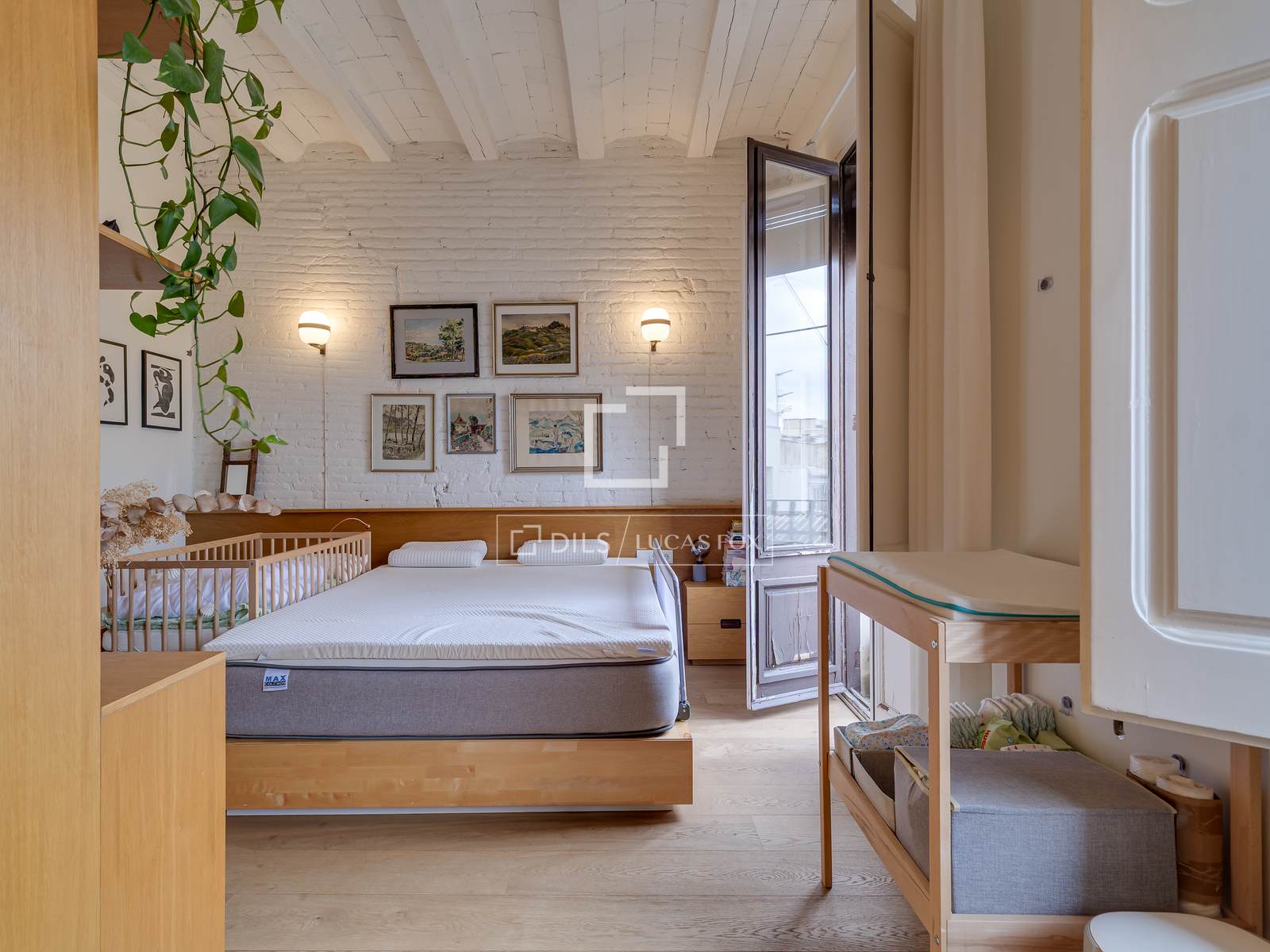 Wohnung in Barcelona, Spanien 2 Schlafzimmer, 75 m2 Nr. 192734
