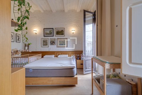 Huoneisto myytävänä Barcelona, Espanja, 2 makuuhuonetta, 75 m2 No. 192734 - kuva 26