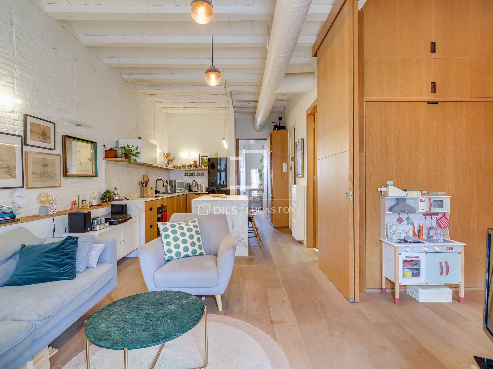 Wohnung in Barcelona, Spanien 2 Schlafzimmer, 75 m2 Nr. 192734