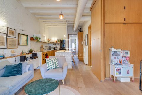 Huoneisto myytävänä Barcelona, Espanja, 2 makuuhuonetta, 75 m2 No. 192734 - kuva 8