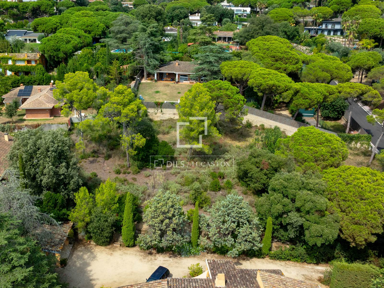 Tontti Sant Andreu de Llavaneres, Barcelona, Espanja No. 192732