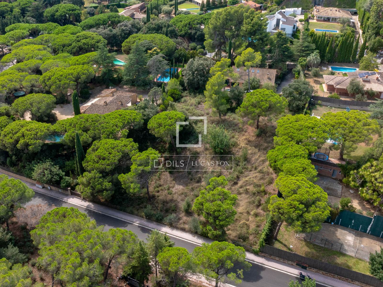 Tontti Sant Andreu de Llavaneres, Barcelona, Espanja No. 192732