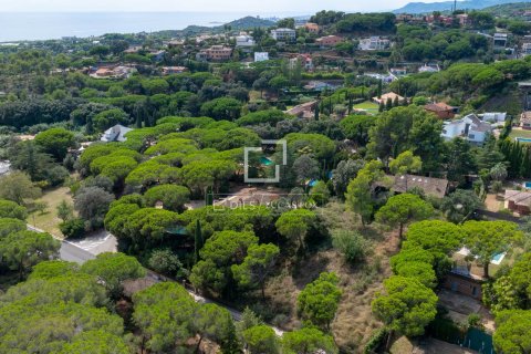 Tontti myytävänä Sant Andreu de Llavaneres, Barcelona, Espanja ,  No. 192732 - kuva 12