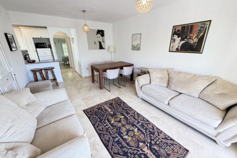 Apartment for sale in Alicante, Spain 2 bedrooms, 75 sq.m. No. 195255 - photo 6