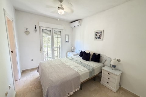Apartment for sale in Alicante, Spain 2 bedrooms, 75 sq.m. No. 195255 - photo 16