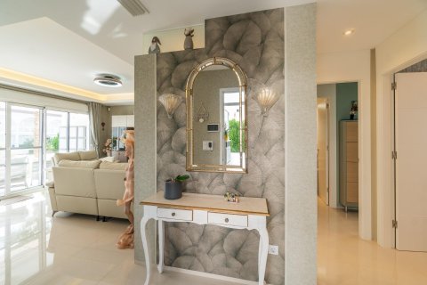 Apartment for sale in Alicante, Spain 2 bedrooms, 82 sq.m. No. 195252 - photo 14