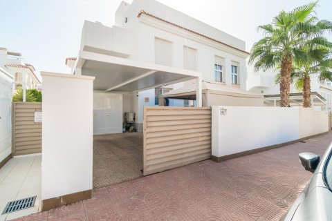 Apartment for sale in Alicante, Spain 2 bedrooms, 82 sq.m. No. 195252 - photo 28
