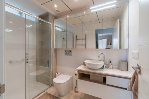 Apartment for sale in Alicante, Spain 2 bedrooms, 82 sq.m. No. 195252 - photo 16