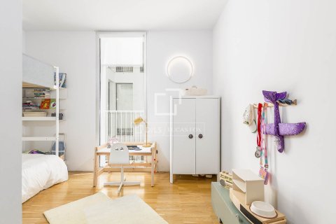 Wohnung zur Miete in Barcelona, Spanien 4 Schlafzimmer, 204 m2 Nr. 150228 - Foto 27