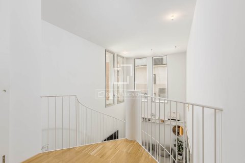 Wohnung zur Miete in Barcelona, Spanien 4 Schlafzimmer, 204 m2 Nr. 150228 - Foto 20