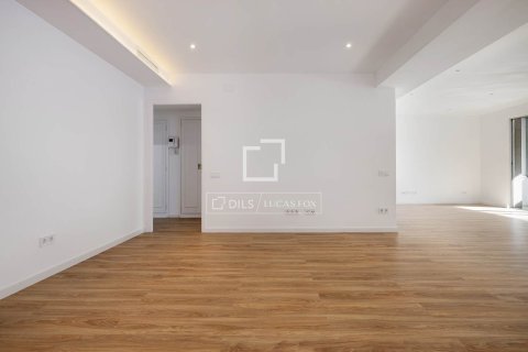 Wohnung zur Miete in Barcelona, Spanien 4 Schlafzimmer, 196 m2 Nr. 150224 - Foto 3