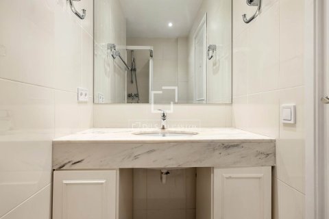 Wohnung zur Miete in Barcelona, Spanien 4 Schlafzimmer, 196 m2 Nr. 150224 - Foto 21