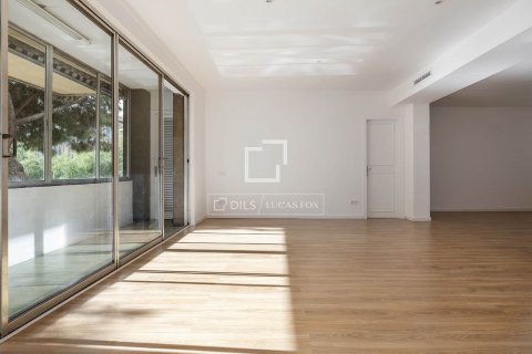 Wohnung zur Miete in Barcelona, Spanien 4 Schlafzimmer, 196 m2 Nr. 150224 - Foto 5