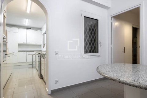 Wohnung zur Miete in Barcelona, Spanien 4 Schlafzimmer, 196 m2 Nr. 150224 - Foto 19