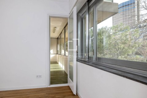 Wohnung zur Miete in Barcelona, Spanien 4 Schlafzimmer, 196 m2 Nr. 150224 - Foto 12