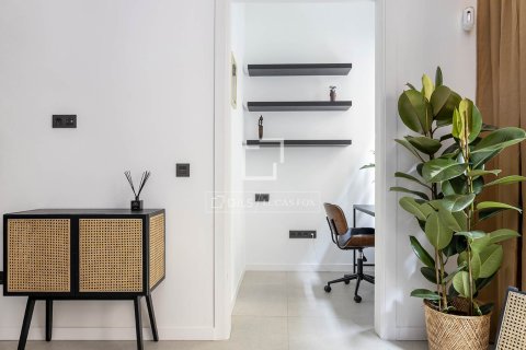 Apartamento en alquiler en Barcelona, España 1 dormitorio, 50 m2 No. 150227 - foto 4