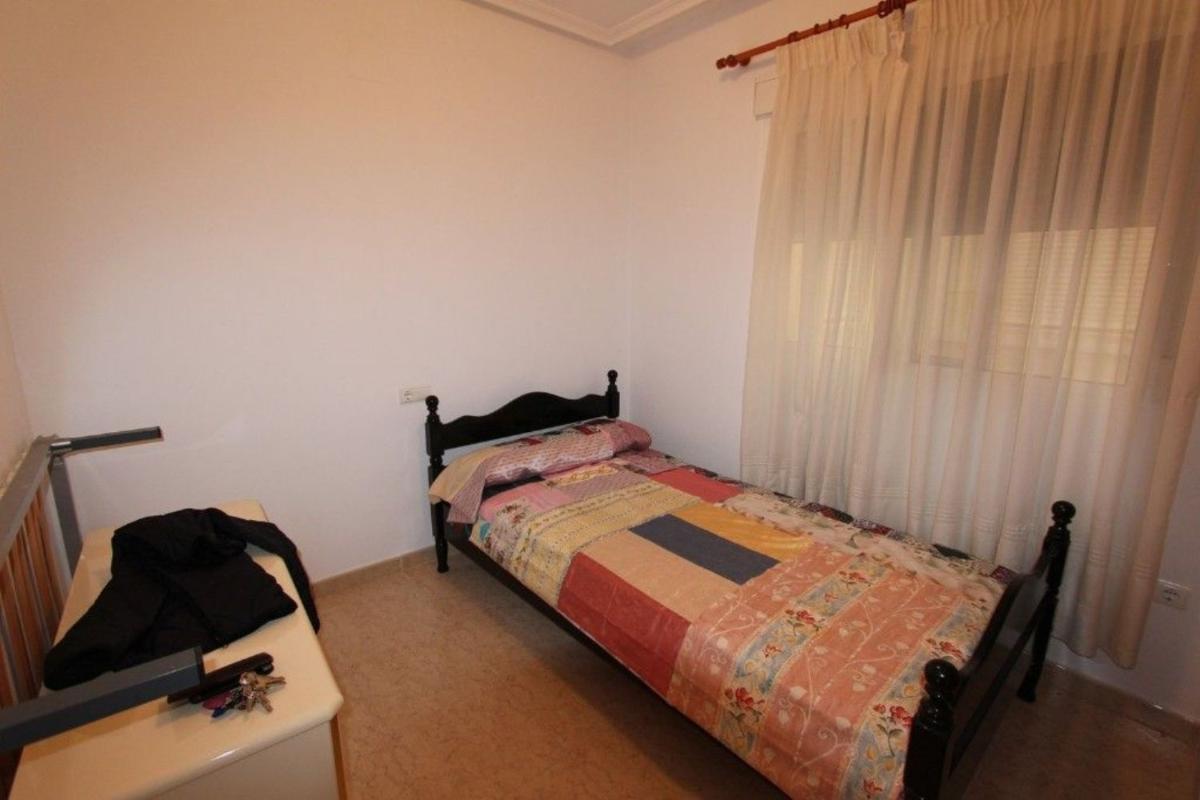 Apartamento en Guardamar del Segura, Alicante, España 3 dormitorios, 90 m2 No. 183787