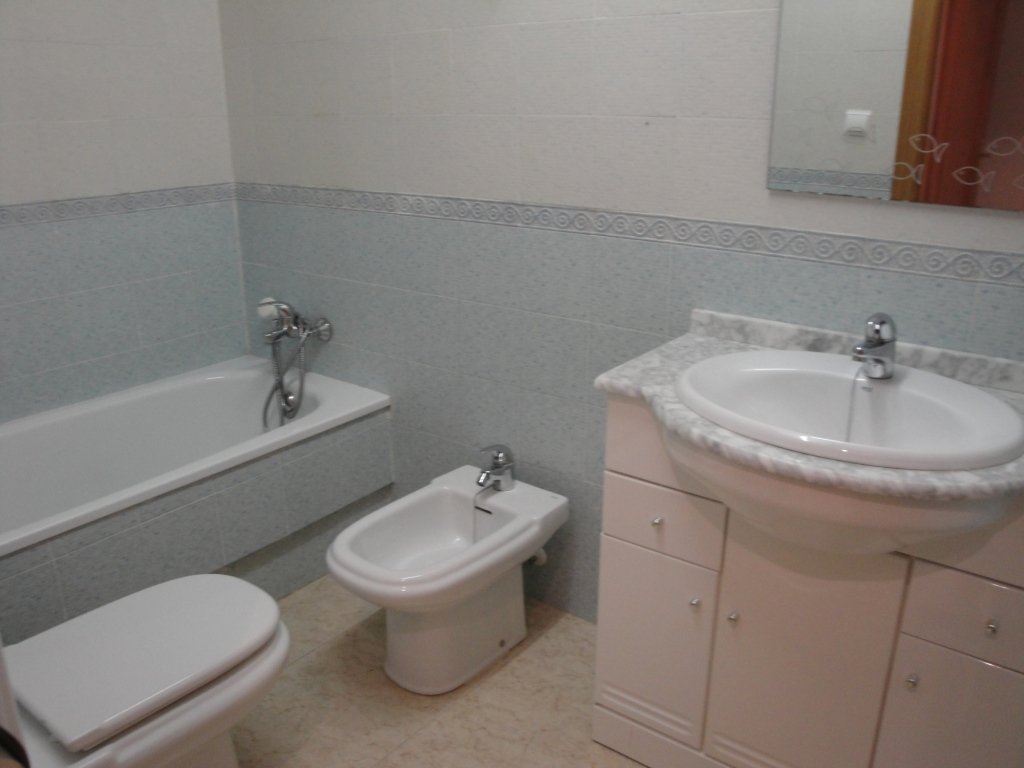 Apartamento en Guardamar del Segura, Alicante, España 3 dormitorios, 90 m2 No. 183787