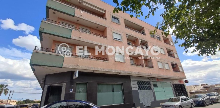 Apartment à Dolores, Alicante, Espagne 3 chambres, 84 m2 No. 183785