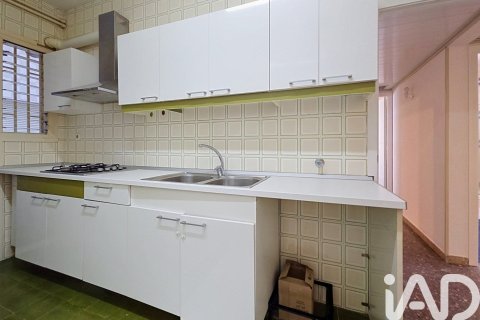 Wohnung zum Verkauf in Barcelona, Spanien 3 Schlafzimmer, 121 m2 Nr. 196620 - Foto 16
