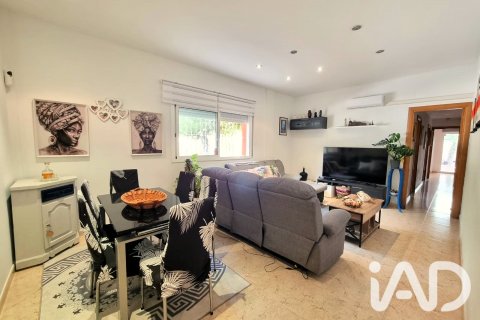 Apartment à Mora la Nova, Tarragona, Espagne 2 chambres, 88 m2 No. 196622