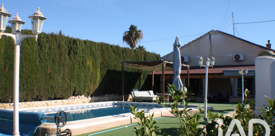 House in Formentera del Segura, Alicante, Spanien 4 Schlafzimmer, 257 m2 Nr. 196617