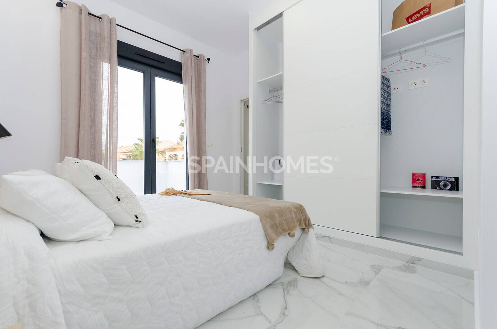 Villa à Torrevieja, Alicante, Espagne 3 chambres, 105 m2 No. 138718