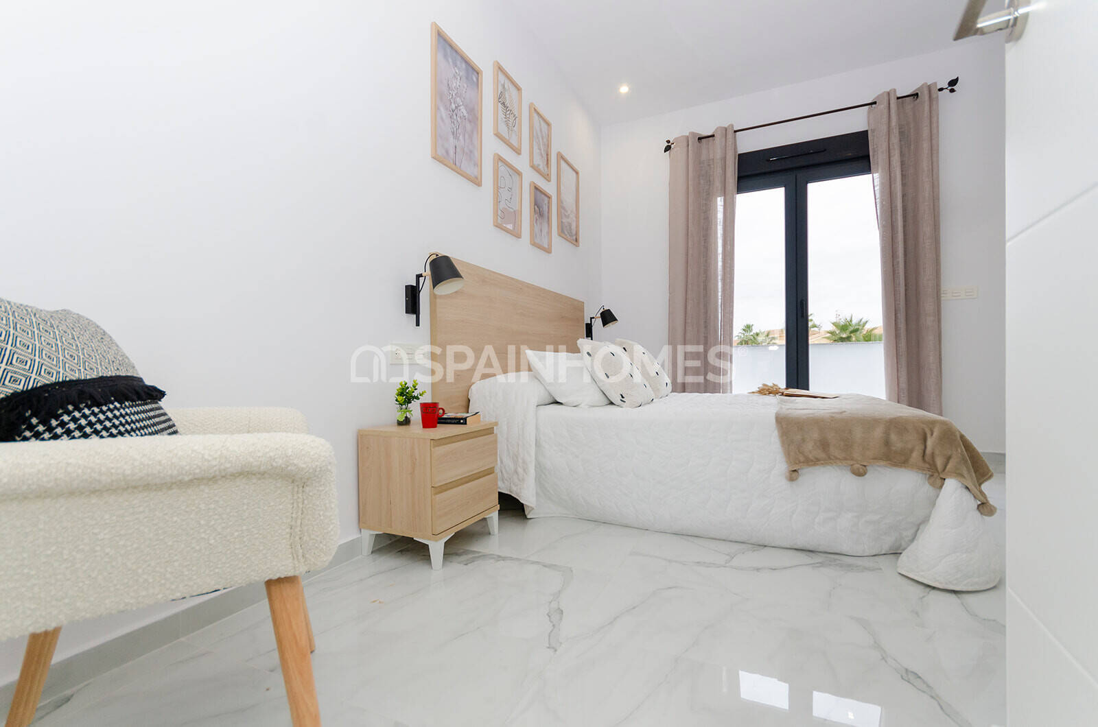 Villa à Torrevieja, Alicante, Espagne 3 chambres, 105 m2 No. 138718