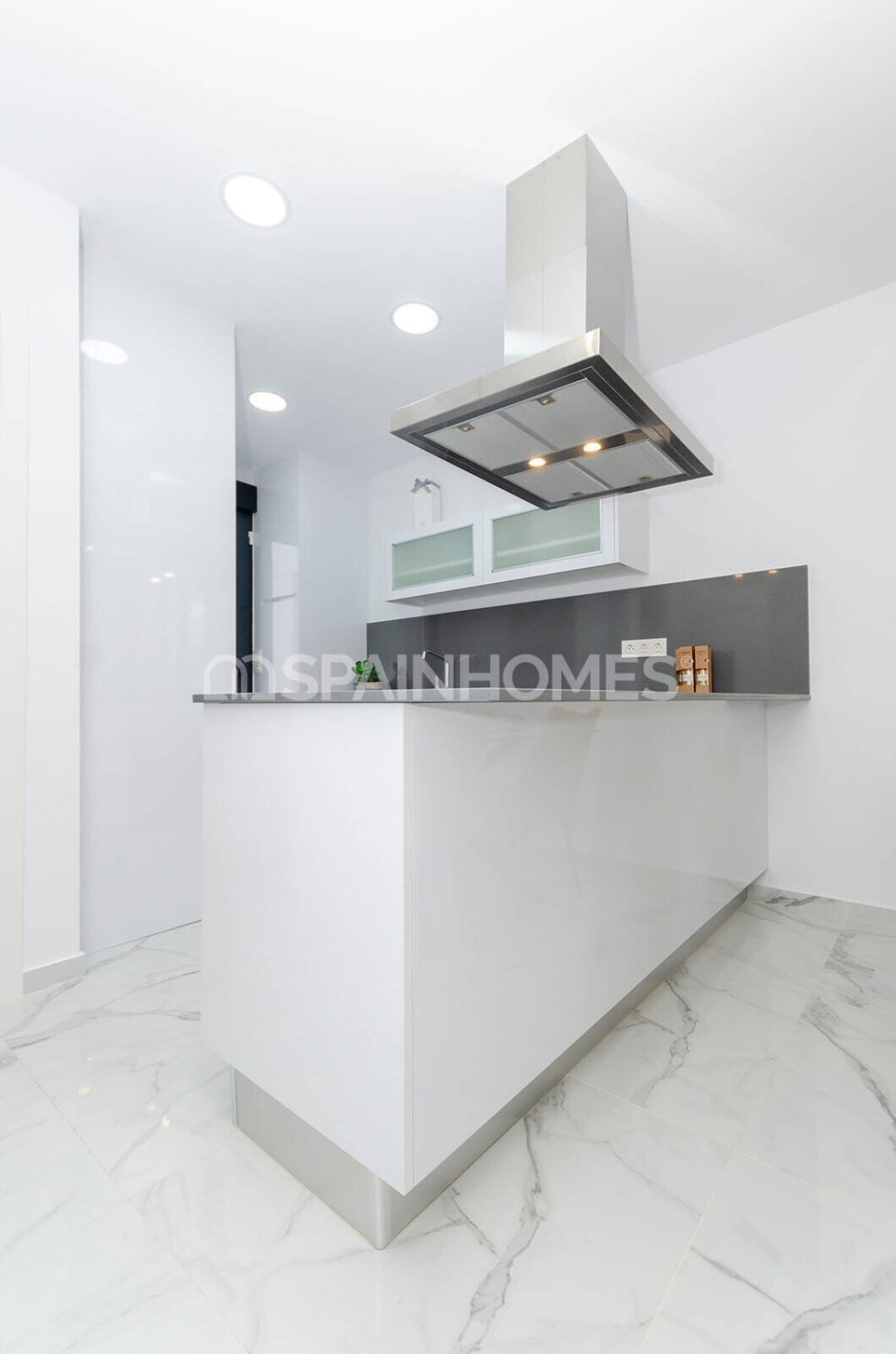 Villa à Torrevieja, Alicante, Espagne 3 chambres, 105 m2 No. 138718