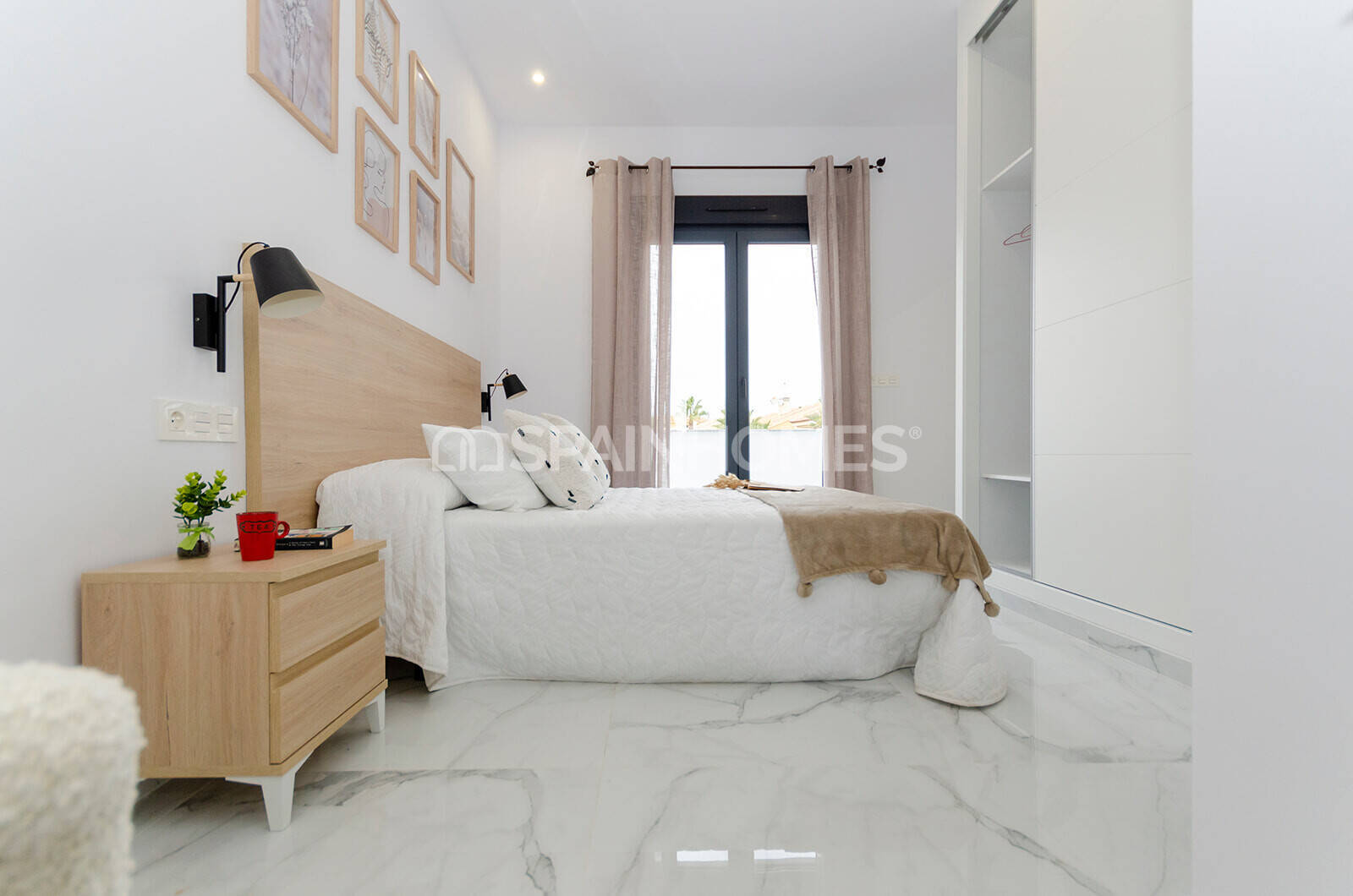 Villa à Torrevieja, Alicante, Espagne 3 chambres, 105 m2 No. 138718