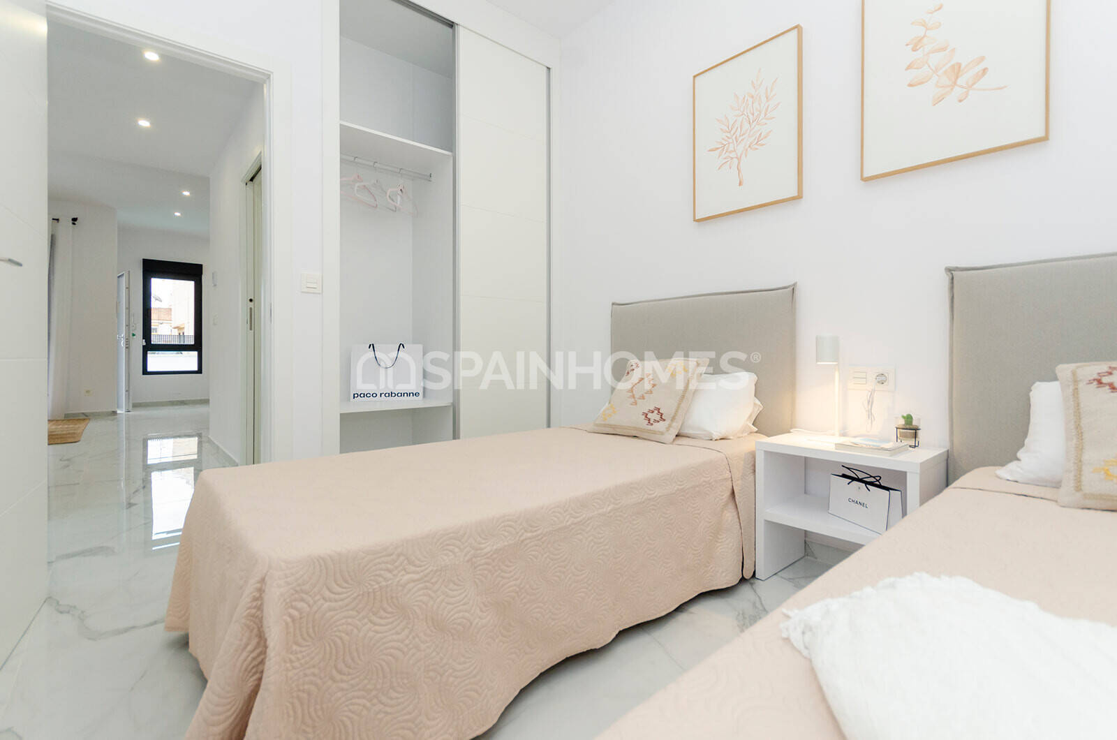 Villa à Torrevieja, Alicante, Espagne 3 chambres, 105 m2 No. 138718