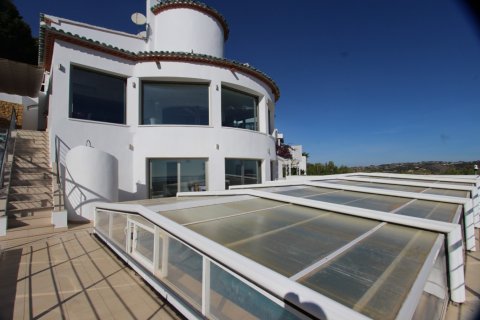 Villa pārdošanā Calpe, Alicante, Spānijā 8 istabas, 648 m2 Nr. 107017 - attēls 3
