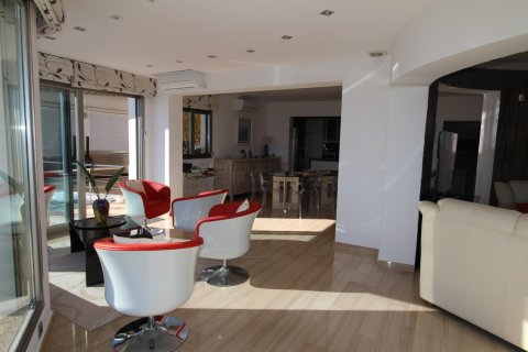 Villa pārdošanā Calpe, Alicante, Spānijā 8 istabas, 648 m2 Nr. 107017 - attēls 13