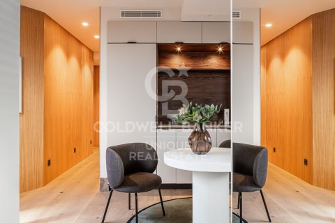 Kattohuoneisto myytävänä Madrid, Espanja, 3 makuuhuonetta, 229 m2 No. 178397 - kuva 12
