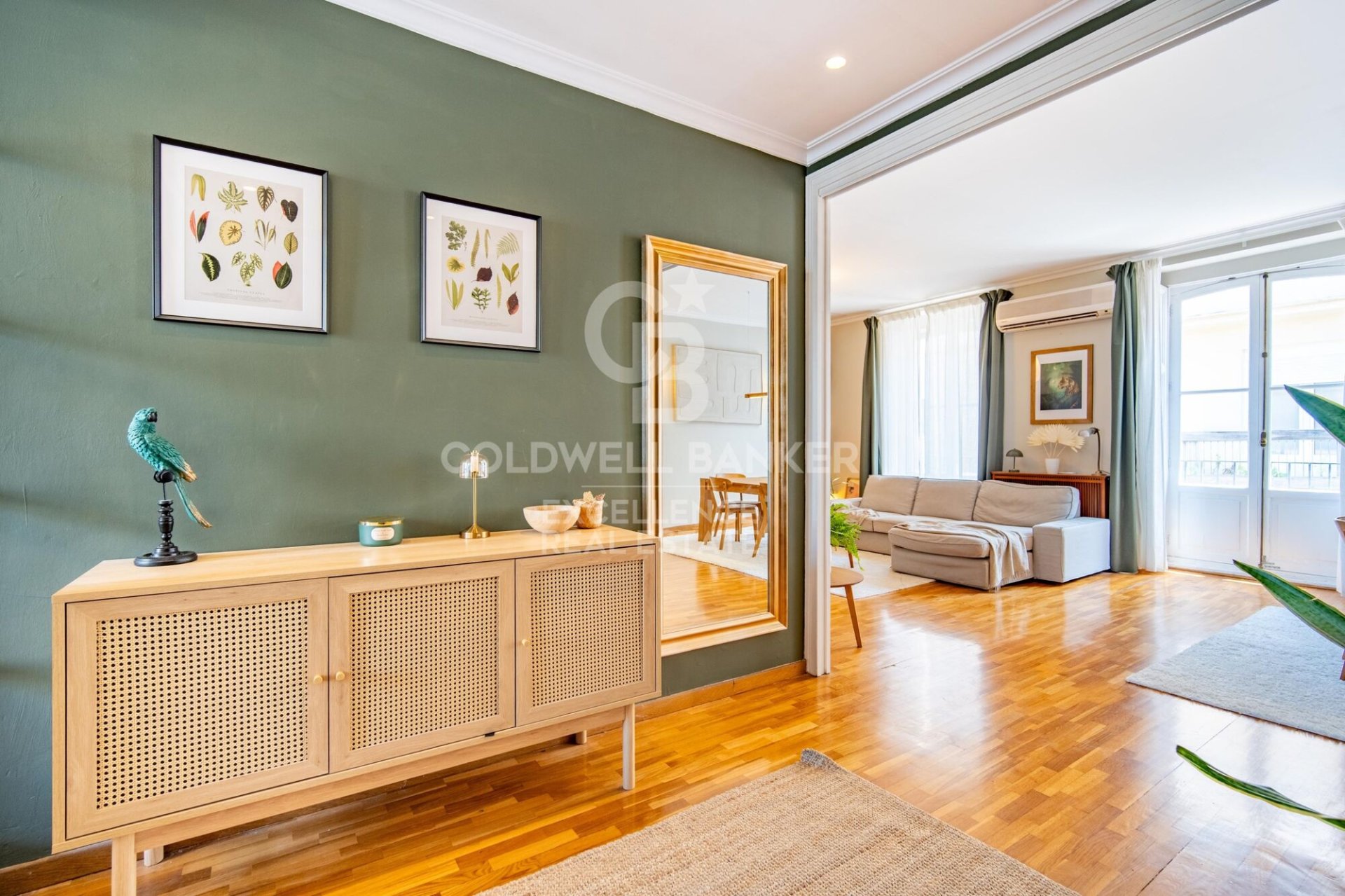 Apartment in Valencia, Spain 3 bedrooms, 145 sq.m. No. 178399