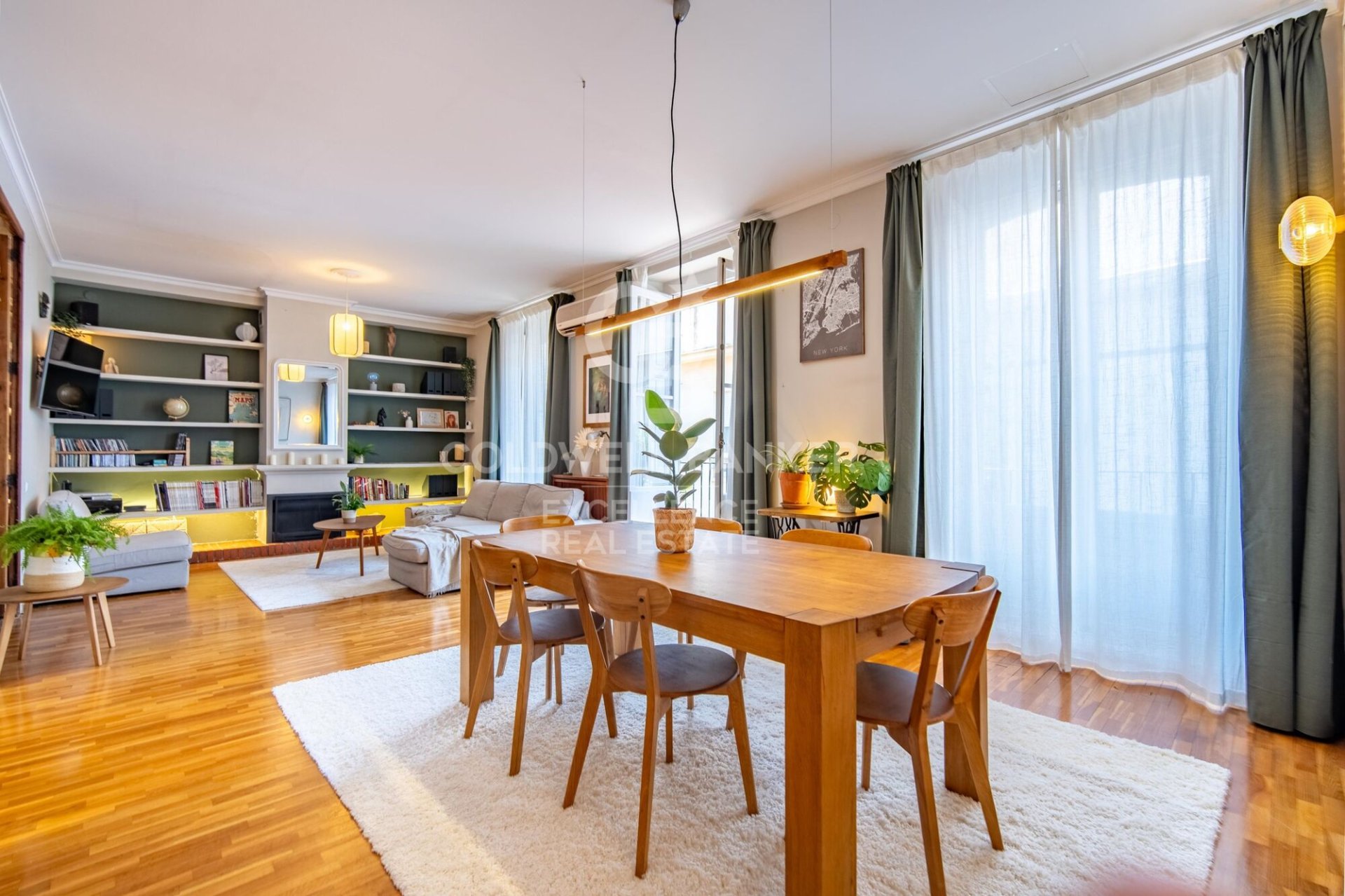 Apartment in Valencia, Spain 3 bedrooms, 145 sq.m. No. 178399