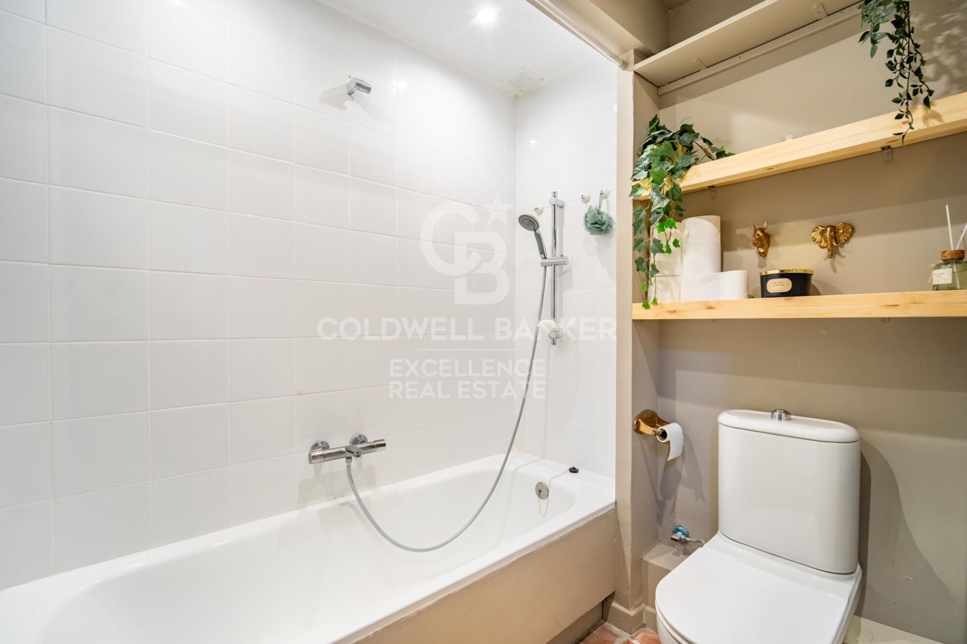 Apartment in Valencia, Spain 3 bedrooms, 145 sq.m. No. 178399