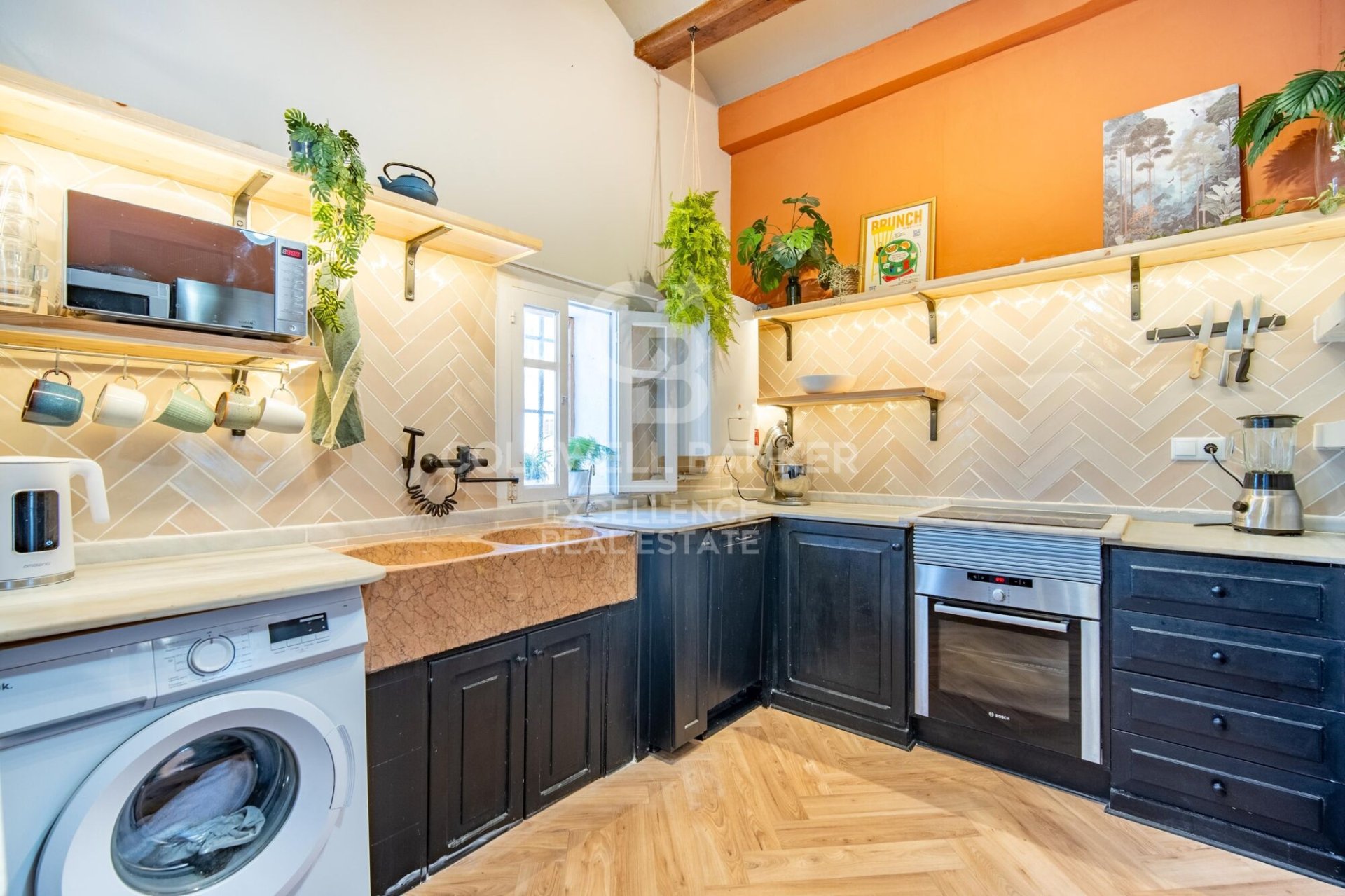 Apartment in Valencia, Spain 3 bedrooms, 145 sq.m. No. 178399
