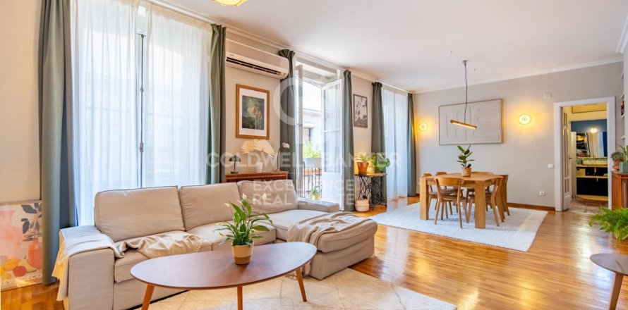 Huoneisto Valencia, Espanja 3 makuuhuonetta, 145 m2 No. 178399