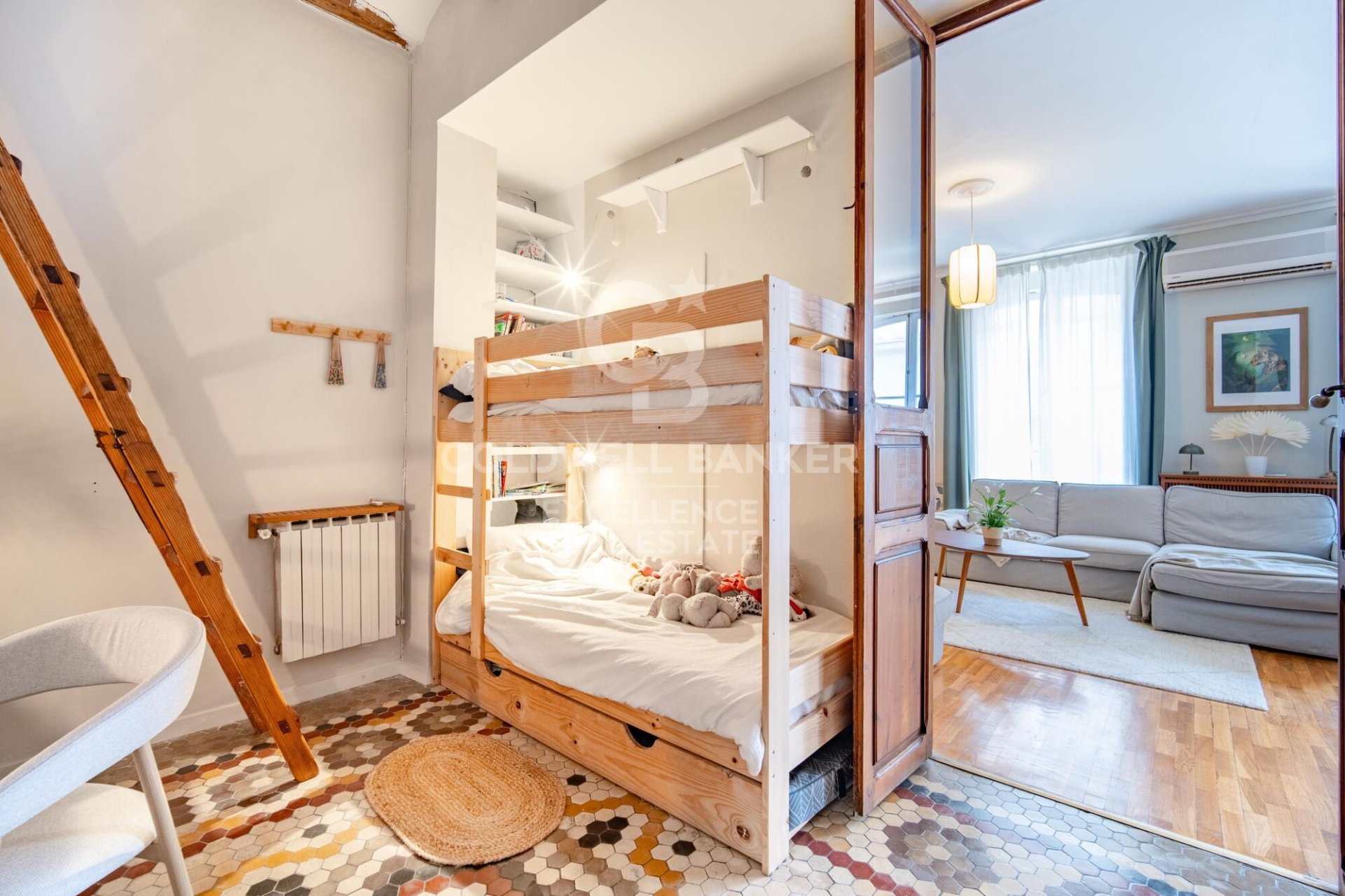 Apartment in Valencia, Spain 3 bedrooms, 145 sq.m. No. 178399