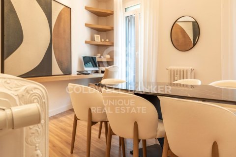 Huoneisto myytävänä Madrid, Espanja, 3 makuuhuonetta, 185 m2 No. 178402 - kuva 4