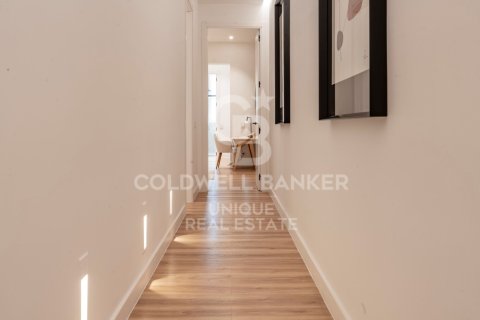 Huoneisto myytävänä Madrid, Espanja, 3 makuuhuonetta, 185 m2 No. 178402 - kuva 30