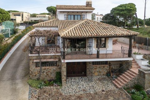 Willa w Sant Feliu de Guixols, Girona, Hiszpania 4 sypialnie, 359 mkw. nr 176846 – zdjęcie 3